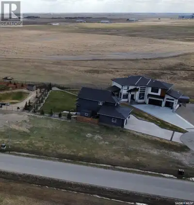 This pie-shaped .24 acre lot is in a bay and situated just minutes from Regina, offering the best of...