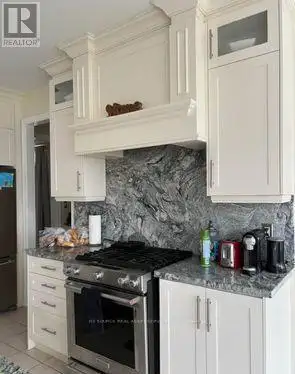 MAIN & UPPER - 108 SHARPE CRESCENT New Tecumseth (Tottenham), On in Long Term Rentals in Barrie - Image 4