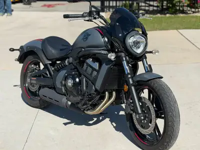 APPLY NOW: https://www.ridecollective.ca/get-pre-approved 2024 KAWASAKI VULCAN S CAFE ABS • Parallel...