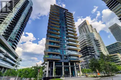 PH16 - 39 ANNIE CRAIG DRIVE Toronto (Mimico), Ontario