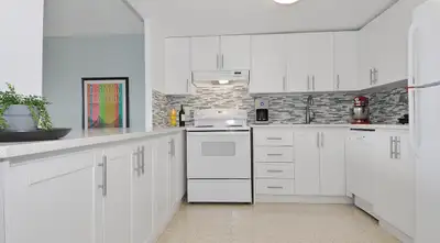 Crystal Arms - 1 Bedroom Apartment for Rent