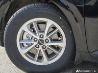 Get ready to redefine family travel with this *Certified Pre-Owned 2022 Kia Carnival LX * the perfec... (image 8)