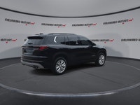 // ACCIDENT FREE!! // Meet the 2025 GMC Acadia AWD Elevation, a roomy and modern SUV built for busy... (image 7)