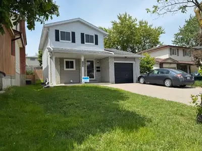 Recently Rennovated Basement Apartment in Waterloo! (Lower)