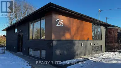 UNIT #4 - 25 TEMPLAR DRIVE Toronto (Kingsview Village-The Westwa