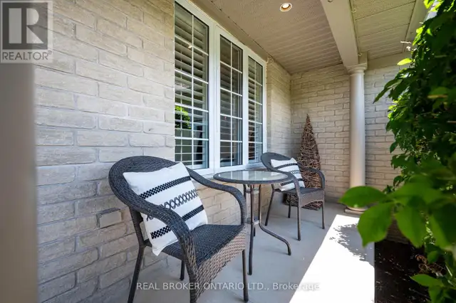 6 PIONEER TOWER CRESCENT Kitchener, Ontario in Houses for Sale in Kitchener / Waterloo - Image 16