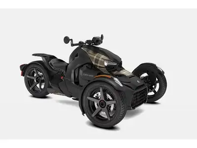 2025 Can-Am RYKER SPORT 900 ACE 2025 Can-Am RYKER SPORT 900 ACE Véhicule démonstrateur de 520KM. vou...