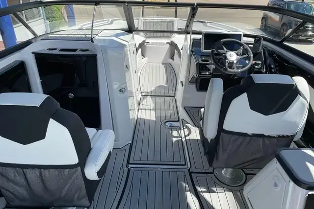 2025 Yamaha 252SE Mist Grey | Trailer included | Yamaha Cash reb in Powerboats & Motorboats in Kawartha Lakes - Image 11
