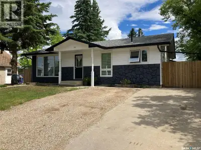 Welcome to 508 1st Ave W! This 988 sq ft home has undergone the transformation with many upgrades in...