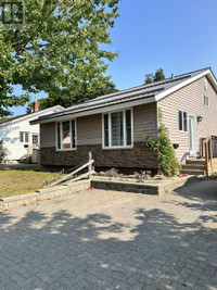 177 Axmith AVE Elliot Lake, Ontario