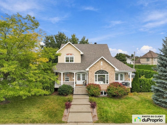 $799,000 - 2 Storey for sale in Sorel-Tracy — photo 1