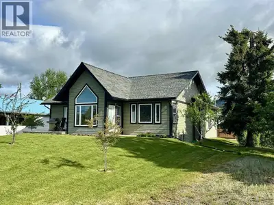 2017 custom-built home in a prime location near downtown, two parks, and just steps from Riverside P...