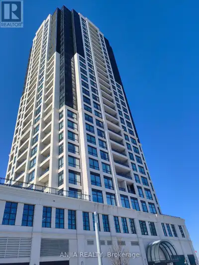 Absolutely Stunning! Welcome To This 2 Bedroom + Den Unit Located In The Luxurious Condo At Yonge &...
