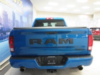 RAM 1500 CLASSIC 2022 V8 QUAD-CAB 4X4 TOUT ÉQUIPÉ / CAMÉRA DE RECUL / BLUETOOTH / ÉCRAN TACTILE AVEC... (image 6)