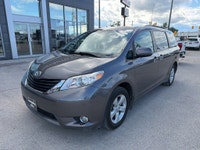 BC Vehicle with only 199,000 KM!This Sienna LE is clean inside and out and drives excellent. A perfe... (image 5)