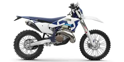 PRICE INCLUDES FREIGHT & PDI Engine Type: Single-Cylinder Displacement: 17.9 cu. in. (293.2 cc) Bore...