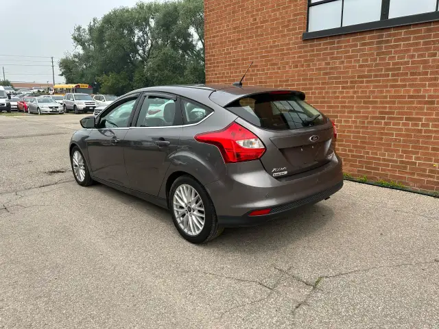 2013 Ford Focus Titanium Navigation Leather in Cars & Trucks in Oakville / Halton Region - Image 6