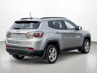 Check out this 2024 Jeep Compass North before it's too late! *You Can't Beat the Price with These Op... (image 5)