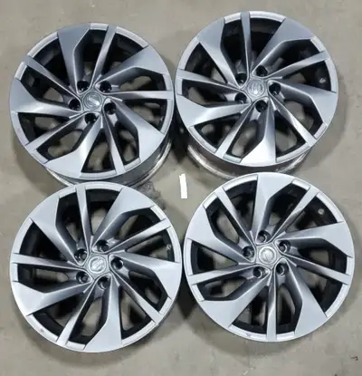 Size: 18x7 Bolt Pattern: 5x114.3 Bore: 66.1mm Offset: 35mm Tag: 137317 ___________________ LOTS OF N...