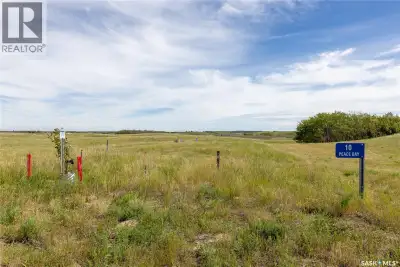This beautiful lot is located in the desired acreage subdivision, Peace Point. Fully serviced, with...