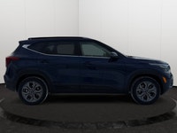 Experience the perfect combination of style and advanced capability in this refreshed subcompact SUV... (image 5)