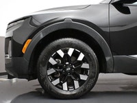 Experience the perfect blend of utility, style, and modern technology with this 2025 Hyundai Santa C... (image 3)