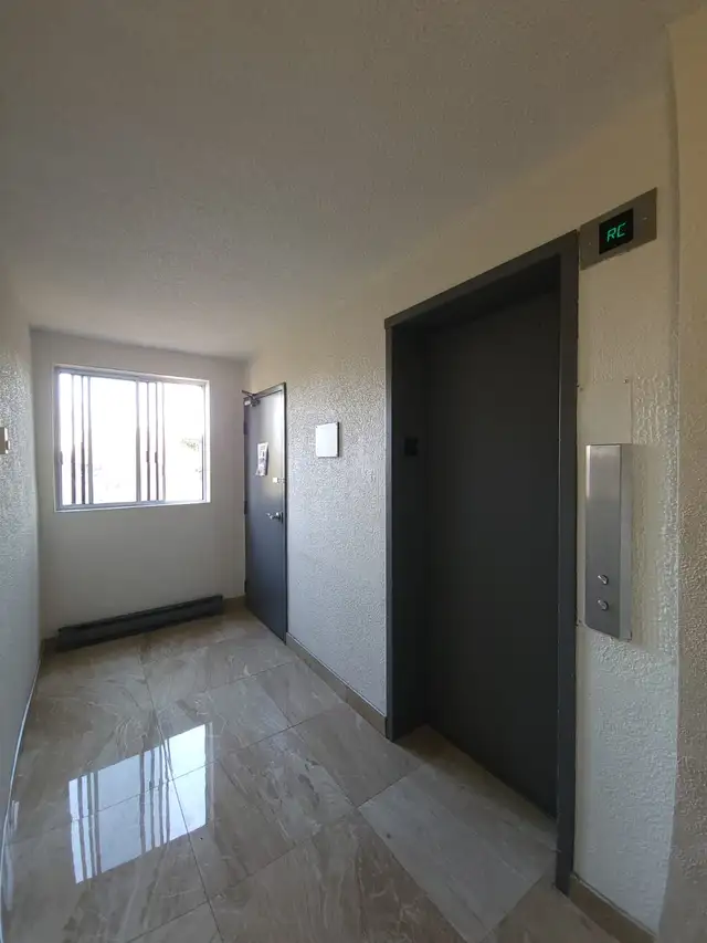 3 1/2 FOR RENT BOUCHERVILLE - CONCRETE BUILDING, ELEVATOR, ALL INCLUSIVE63417674750593122