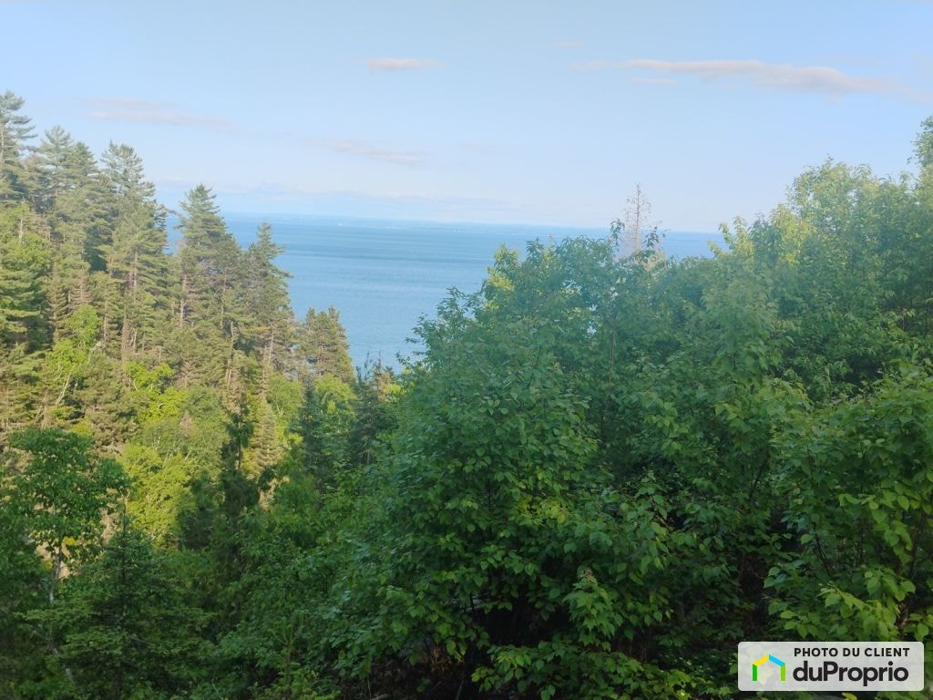 $240,000 - Residential Lot for sale in St-Irenee — photo 1