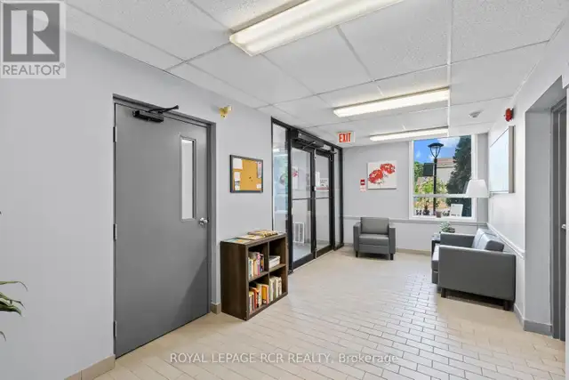 12 - 16 FOURTH STREET Orangeville, Ontario in Condos for Sale in Oakville / Halton Region - Image 21