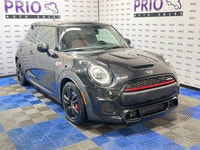 Certified Navigation Rear-View Camera Parking Sensors ECO Start Sun Roof Push Start Leather Seats He... (image 7)