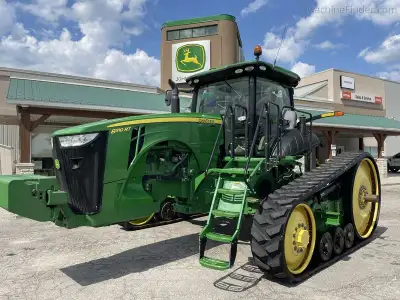 Hours: 4506 (11 Aug 2025) Track Size: 400mm/16-inch / Track Spacing: Narrow / PTO: Yes / Rear 3-Poin...