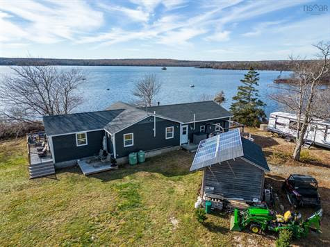 2472 Shore Road in Houses for Sale in Yarmouth - Image 3