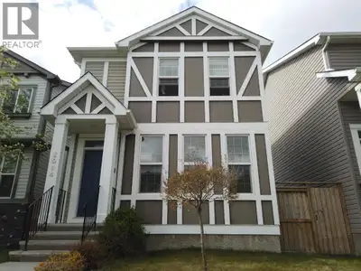 Welcome to this immaculate, turn-key residence crafted by award-winning Cedarglen Homes. Boasting ov...