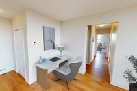 STUDENT-FRIENDLY 3 BEDROOM 1.5 BATHROOM APARTMENT FOR RENT IN LONDON! STEPS TO THE UNIVERSITY OF WES... (image 8)