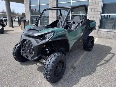 NEW 2025 COMMANDER DPS 700 - AVAILABLE NOW! $19,299 MSRP ALL PRICES ARE + FREIGHT, PDI, HST & LICENS...