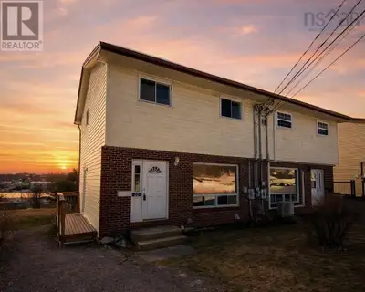 If you are looking for a property with potential, conveniently located, in a family-friendly neighbo...