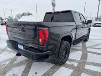 One Owner, AT4-X, Sunroof, Heads Up Display, 16-Way P/Massaging Leather Seats, X31 Suspension W/2" F... (image 5)