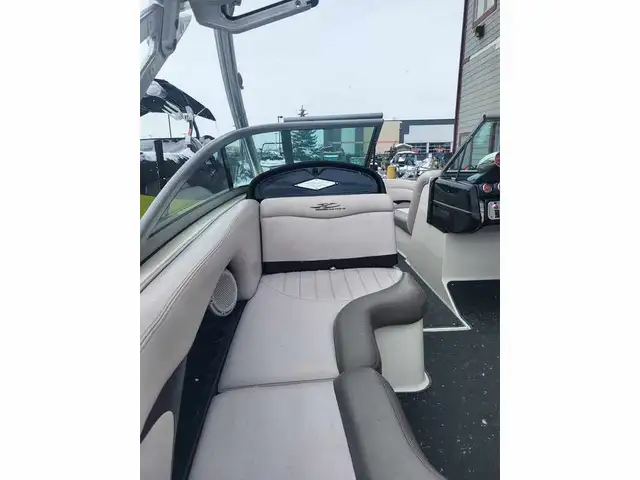 2006 Mastercraft XSTAR FINANCING AVAILABLE in Powerboats & Motorboats in Kelowna - Image 43