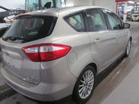 Discover practical hybrid versatility in this used 2015 Ford C-MAX SE, now available at Steele Chevr... (image 3)