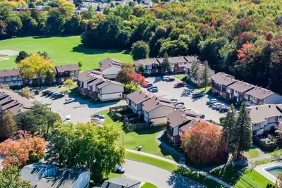 Surrey Place Townhomes - Townhouse (3 bedroom) available at 2591