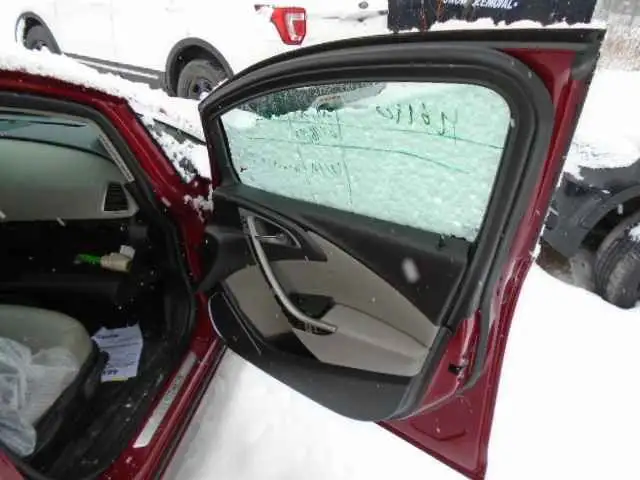 2016 Buick Verano Base in Cars & Trucks in Barrie - Image 22