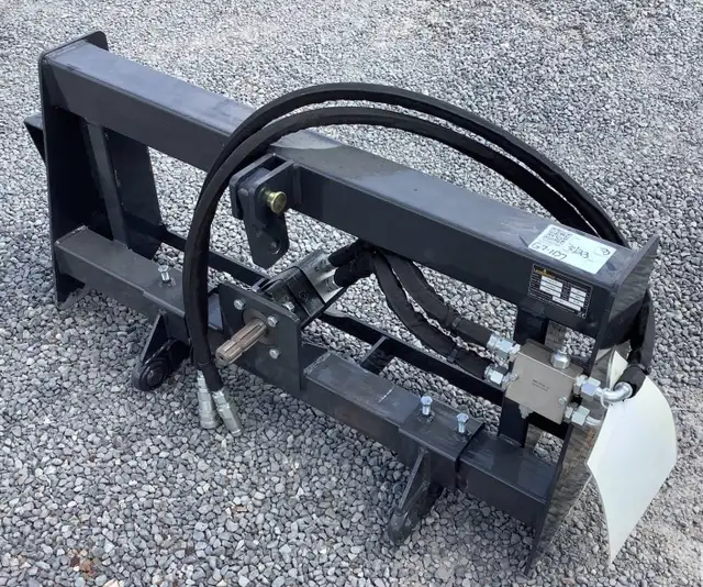 NEW SKID STEER 3 POINT HITCH ADAPTER ATTACHMENT PHA162C in Heavy Equipment Parts & Accessories in Regina - Image 2