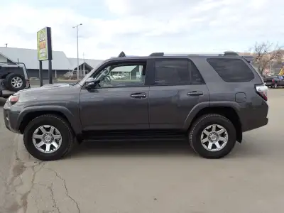 VERY CLEAN, RUNS GREAT, WELL MAINTAINED, MUST SEE! DEALER # 40070