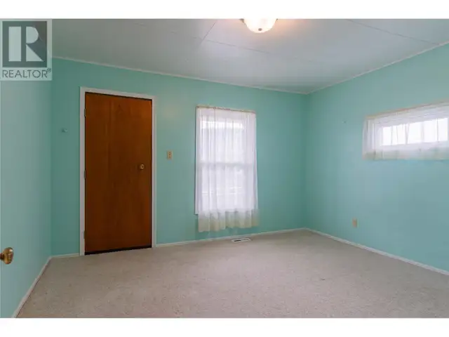 916 Nelson Avenue Trail, British Columbia in Houses for Sale in Nelson - Image 18
