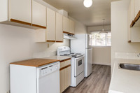 Welcome to your future home! South Ridge Townhomes is an ideal location for families, young professi... (image 7)