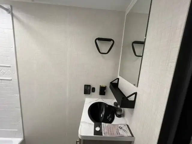 2026 Keystone RV Hideout 262BHS in Travel Trailers & Campers in Kamloops - Image 22