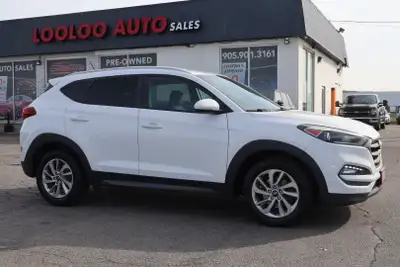 Ready to command the road? Experience the ultimate driving machine. The TUCSON LIMITED AWD. A perfec...