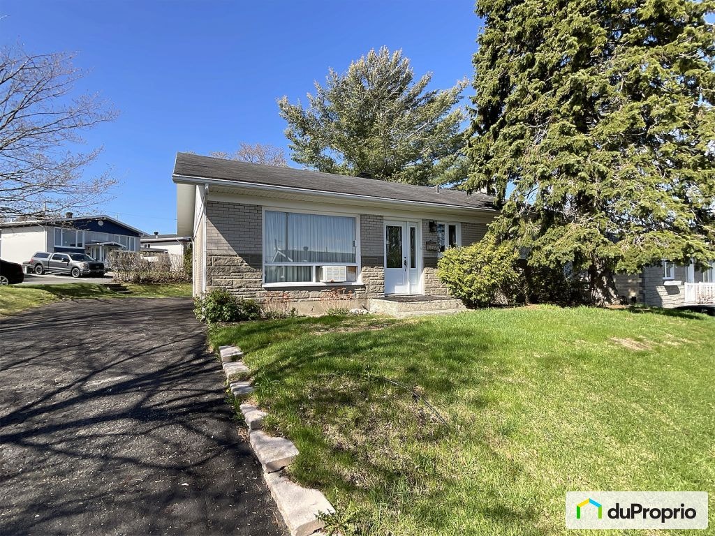 $334,900 - Bungalow for sale in Levis — photo 2