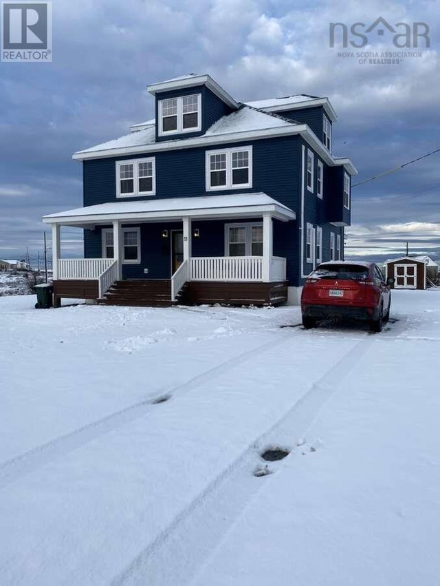 11 Eleventh Street Glace Bay, Nova Scotia in Houses for Sale in Cape Breton - Image 2