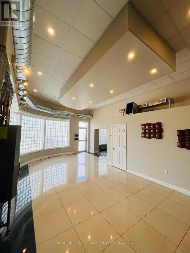 495 OTTAWA STREET Hamilton (Crown Point), Ontario in Commercial & Office Space for Rent in Oakville / Halton Region - Image 11